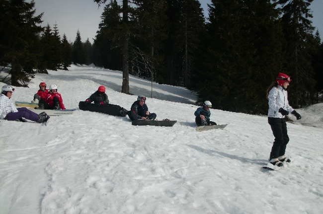 Foto - Vcvik na snowboardu
