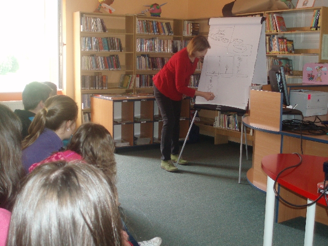 Beseda s výtvarnicí p. Lomovou Beseda s výtvarnicí p. Lomovou